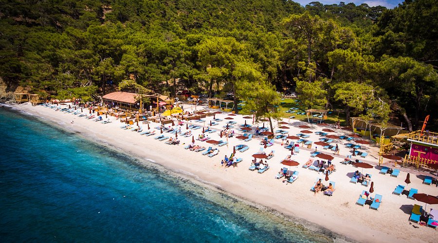 Fethiye'nin Saklı Koyu: TatilValizi.com ile Help Beach Club Deneyimi